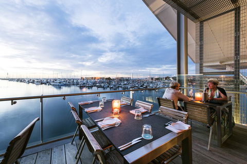Hillarys Marina Apartment - Hervey Bay Accommodation 1