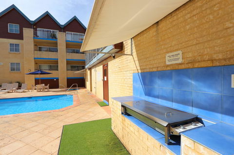 Hillarys Marina Apartment - Hervey Bay Accommodation 31