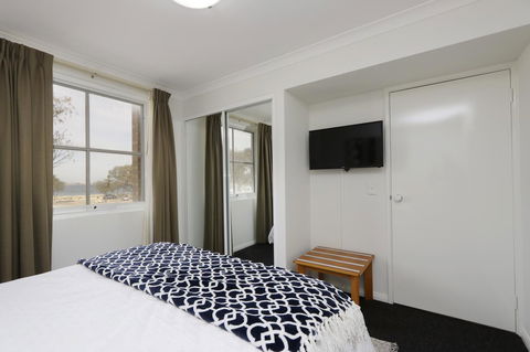 Hillarys Marina Apartment - Hervey Bay Accommodation 25