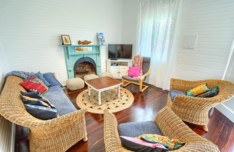 Jeffries Cottage - Tourism Hervey Bay 18