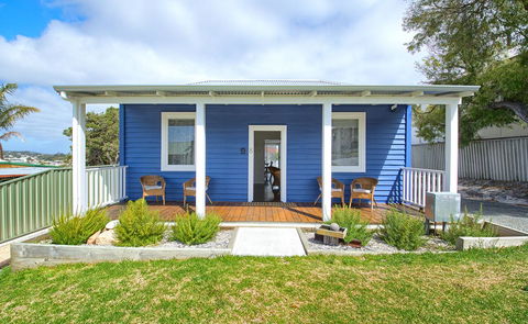 Jeffries Cottage - Tourism Hervey Bay 0