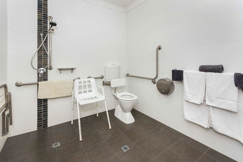 Quality Hotel Bayswater - Tourism Hervey Bay 8