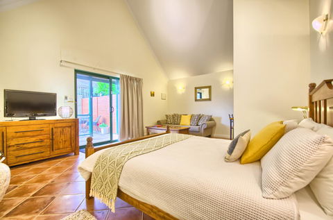 Spencer Suites Albany - Hervey Bay Accommodation 4