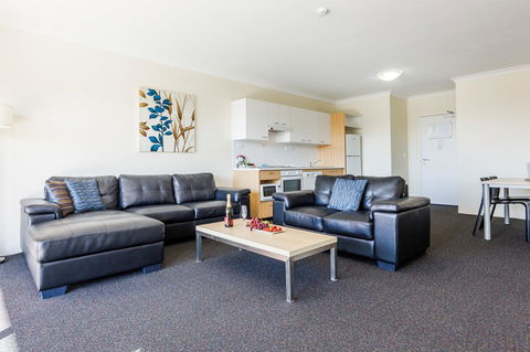 Perth Ascot Central Apartment Hotel Official - Tourism Hervey Bay 1