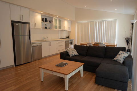 Cape Villas Dunsborough Unit 2 - Hervey Bay Accommodation 0