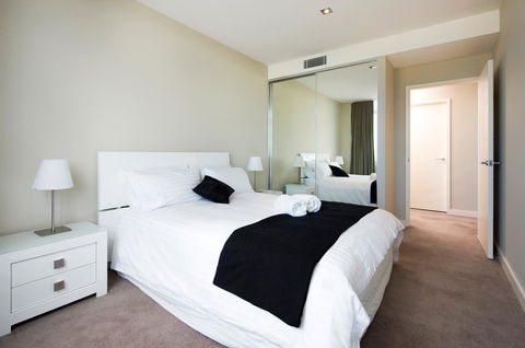 Claremont Quarter Luxury Apartment - Tourism Hervey Bay 6