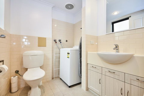 Fremantle Townhouse U/5 - Hervey Bay Accommodation 7