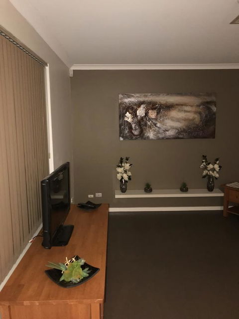 Blue Lake Family Retreat - Tourism Hervey Bay 14