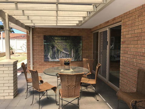 Blue Lake Family Retreat - Tourism Hervey Bay 8