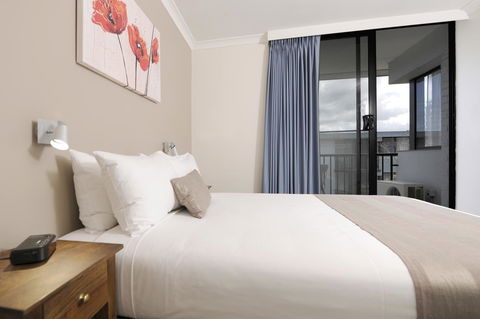 Lodestar Waterside Apartments - Tourism Hervey Bay 7