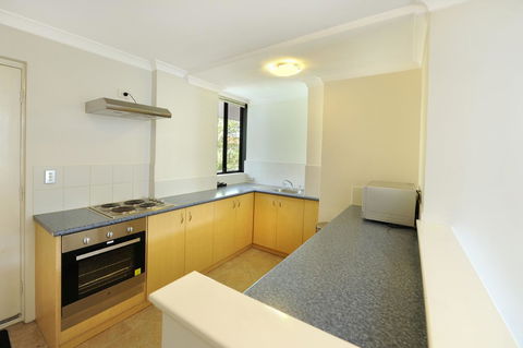 Lodestar Waterside Apartments - Tourism Hervey Bay 1