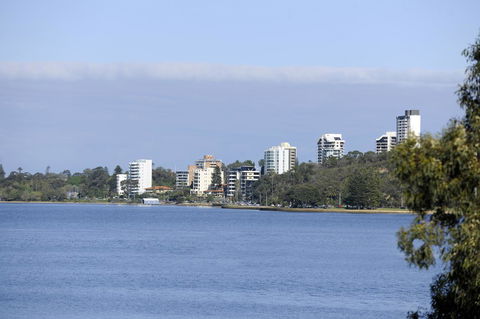 Lodestar Waterside Apartments - Tourism Hervey Bay 40