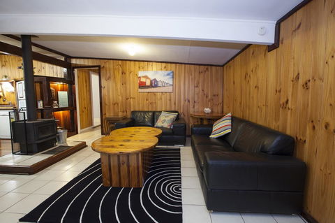 Rustic Retreat Esperance - Tourism Hervey Bay 7