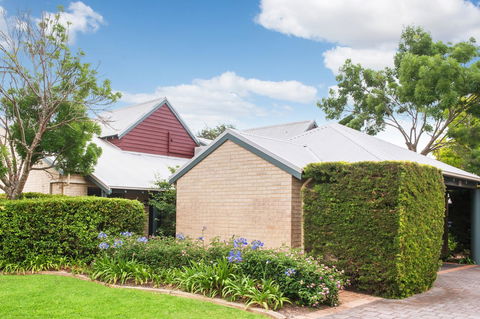 Bayshore Beachside Resort - Hervey Bay Accommodation 23