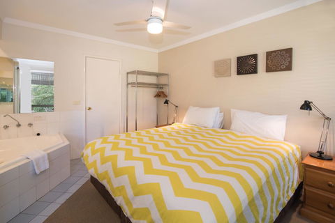Bayshore Beachside Resort - Hervey Bay Accommodation 28