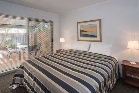 Bayshore Beachside Resort - Hervey Bay Accommodation 3