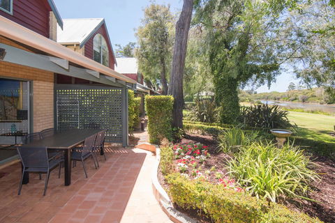 Bayshore Beachside Resort - Hervey Bay Accommodation 5