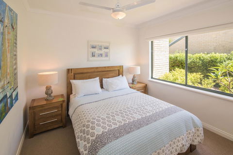 Bayshore Beachside Resort - Hervey Bay Accommodation 9