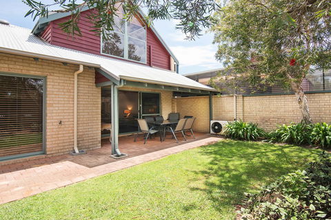 Bayshore Beachside Resort - Hervey Bay Accommodation 33