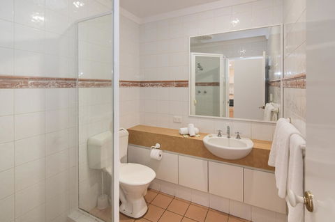 Bayshore Beachside Resort - Hervey Bay Accommodation 44