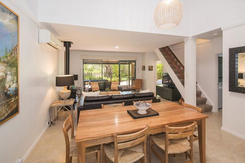 Bayshore Beachside Resort - Hervey Bay Accommodation 11
