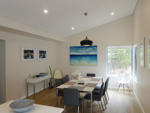 The Villa Dunsborough - Hervey Bay Accommodation 4