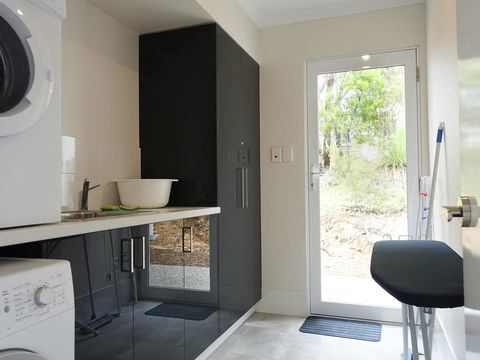 The Villa Dunsborough - Hervey Bay Accommodation 19