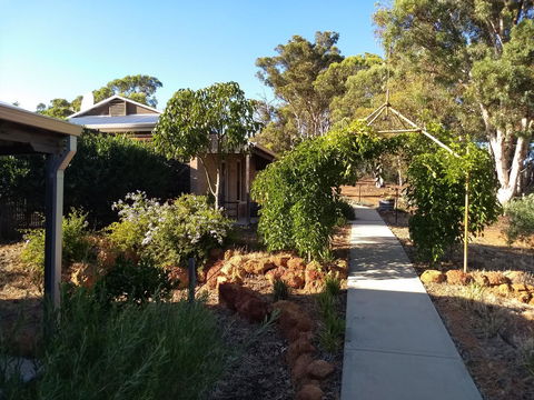 Hotham Ridge Estate - Tourism Hervey Bay 4