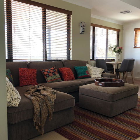 Mullaloo Beachfront Retreat - Hervey Bay Accommodation 2