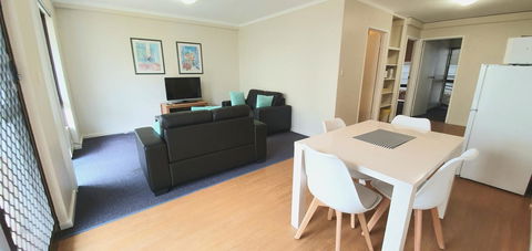 West Beach Lagoon 202 - Quiet & Ground Floor! - Hervey Bay Accommodation 7