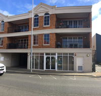 James Henty Apartments - Hervey Bay Accommodation