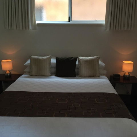 West End District Apartments - Tourism Hervey Bay 4