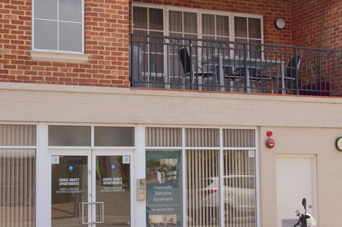 West End District Apartments - Tourism Hervey Bay 10