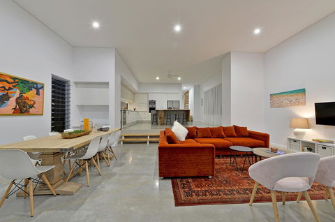 Sandpiper Retreat - Hervey Bay Accommodation 6
