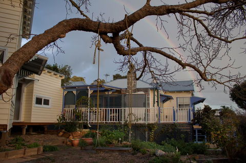 Lotti's House - Hervey Bay Accommodation 10