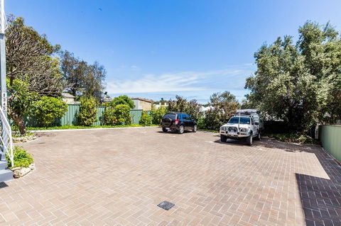 Stirling Apartments - Studio 1 - Hervey Bay Accommodation 5