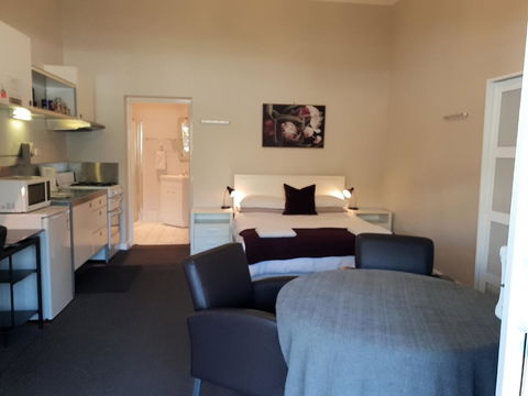 Stirling Apartments - Studio 1 - Hervey Bay Accommodation 4