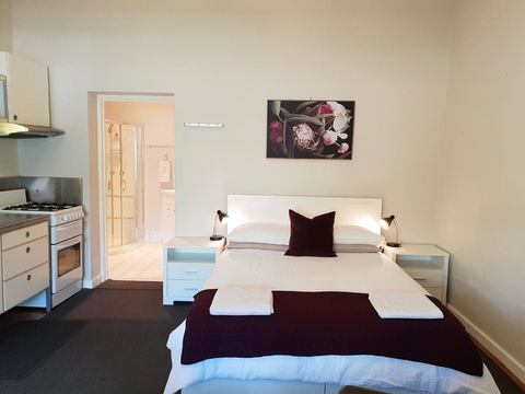 Stirling Apartments - Studio 1 - Hervey Bay Accommodation 8