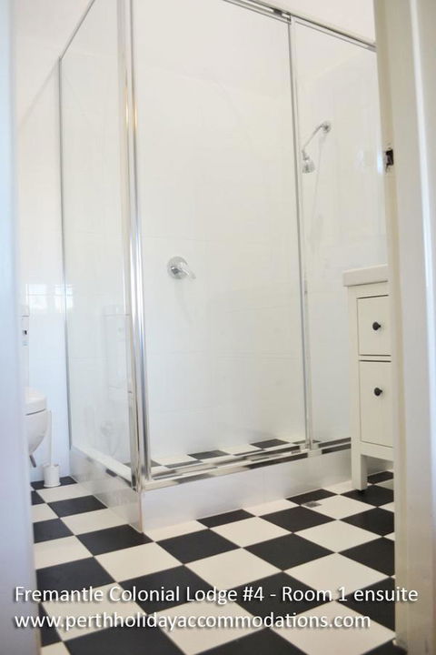 Fremantle Colonial Home - Tourism Hervey Bay 1