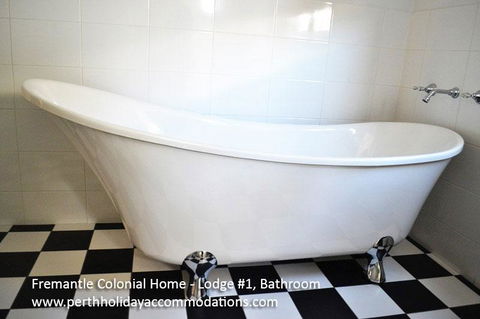 Fremantle Colonial Home - Tourism Hervey Bay 43