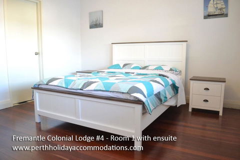Fremantle Colonial Home - Tourism Hervey Bay 23