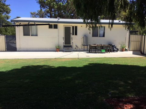 Jbay Beach Shack - Hervey Bay Accommodation 2