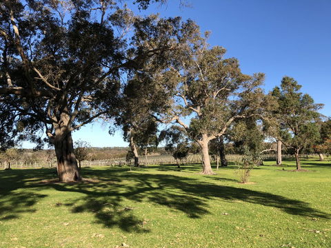 Caves Road Guest Houses - Hervey Bay Accommodation 2