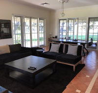 Caves Road Guest Houses - Tourism Hervey Bay