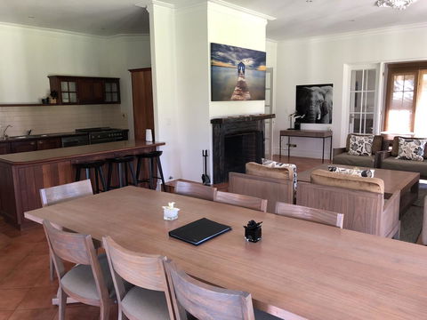 Caves Road Guest Houses - Hervey Bay Accommodation 15