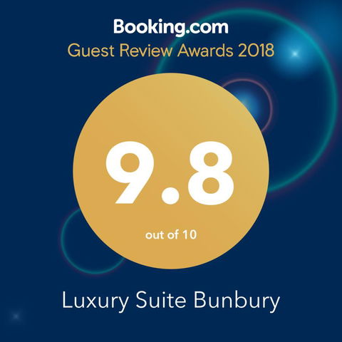 Luxury Suite Bunbury - Hervey Bay Accommodation 23