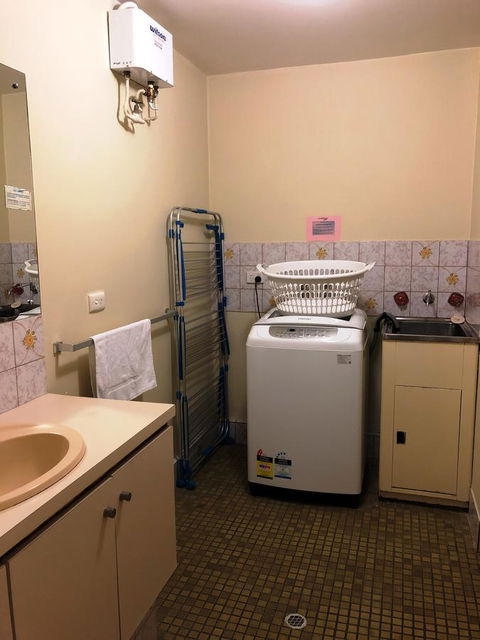 West Beach Lagoon 208 â€“ Great Value! - Hervey Bay Accommodation 13