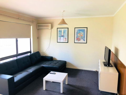 West Beach Lagoon 208 â€“ Great Value! - Hervey Bay Accommodation 10