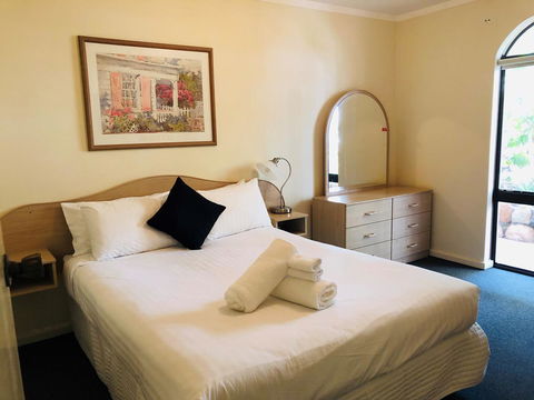 West Beach Lagoon 208 â€“ Great Value! - Hervey Bay Accommodation 2