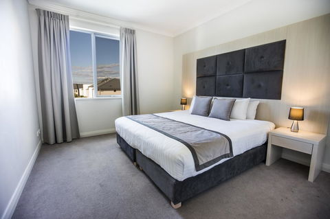 Zappeion Apartments - Tourism Hervey Bay 22